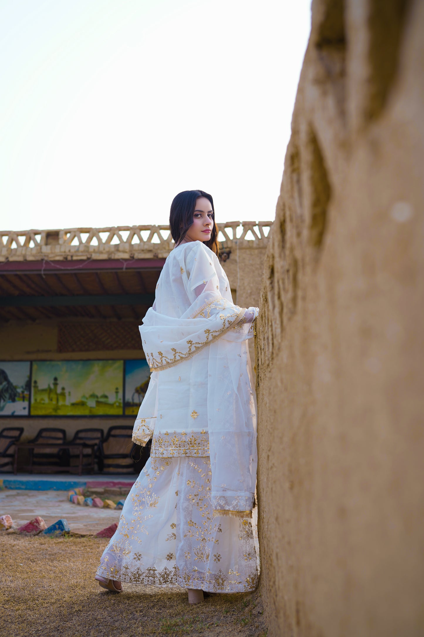 Mehré Gilded Whisper