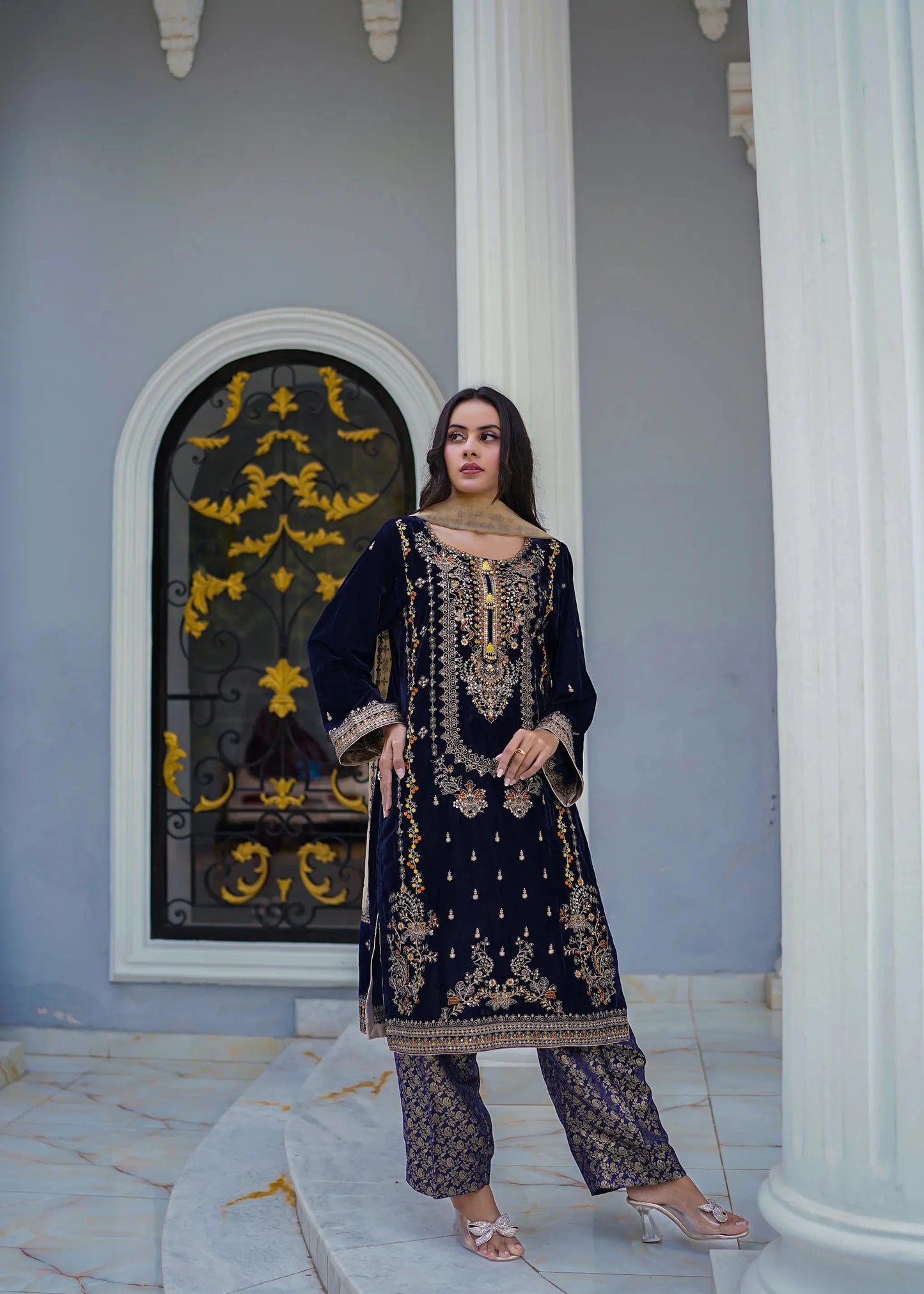 Mehré Saphire Velvet 3 Piece Suit